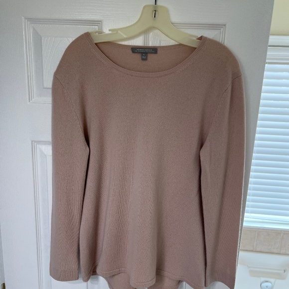 Neiman Marcus cashmere sweater - Picture 1 of 7